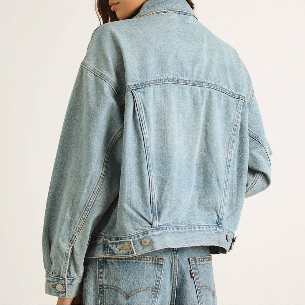 Levi’s Trucker Jacket - Picture 3 of 4